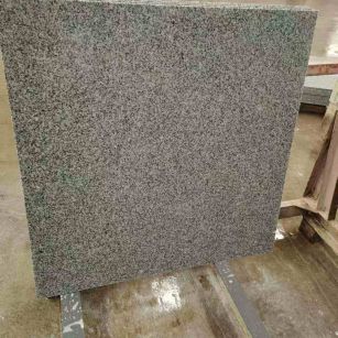 青岛 芝麻白光面900*900，高地铁标准