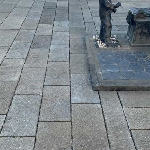 青岛仿古石铺装效果