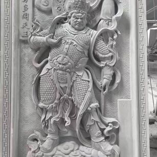 青岛 芝麻灰花岗岩人物雕刻——多闻天王