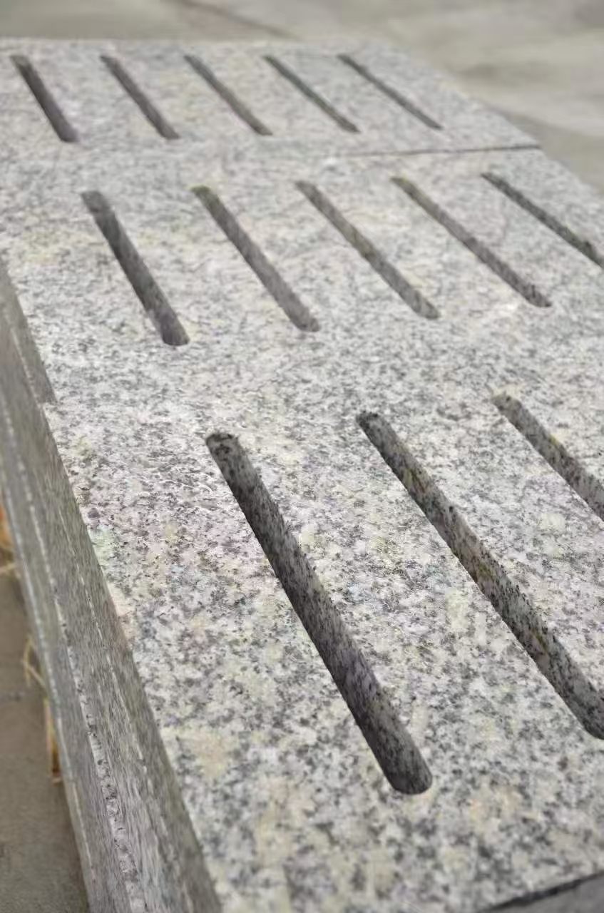 青岛芙蓉白水沟盖板