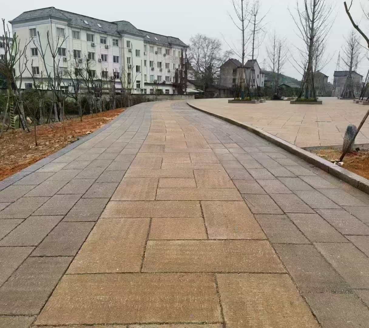 青岛仿古石铺装效果
