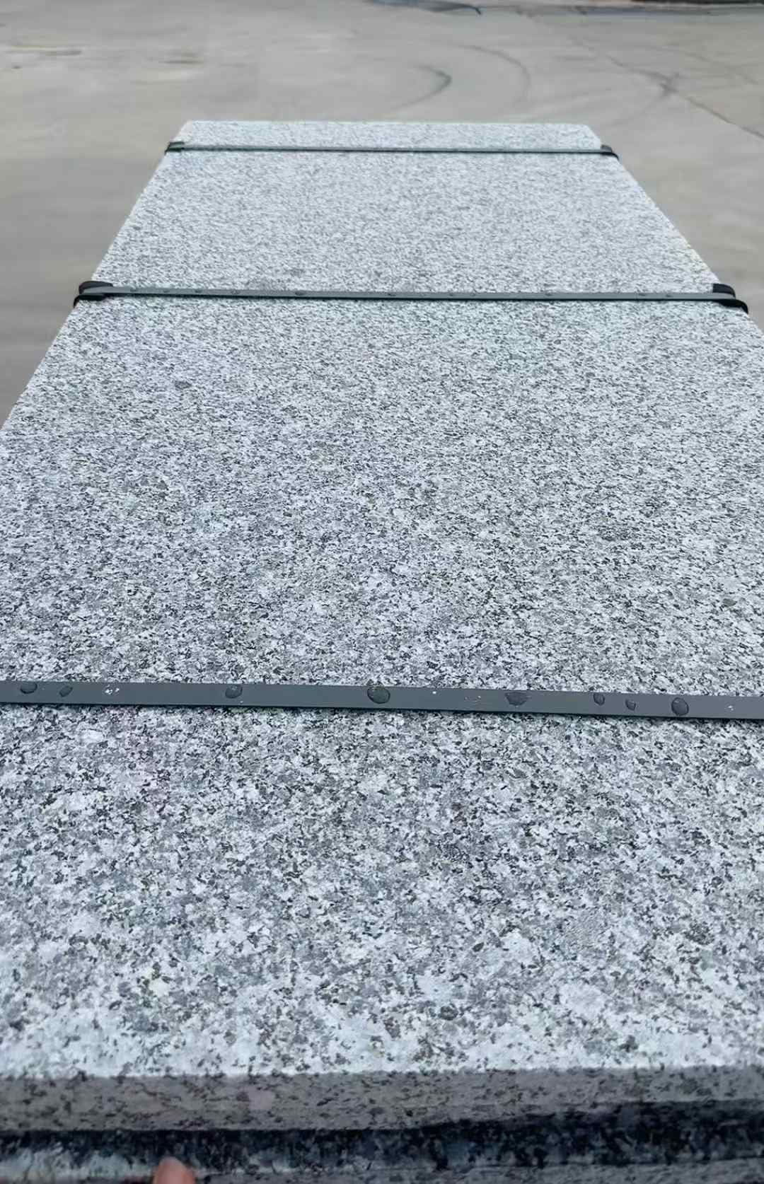 青岛 芝麻黑火烧面毛板，条板，半成品