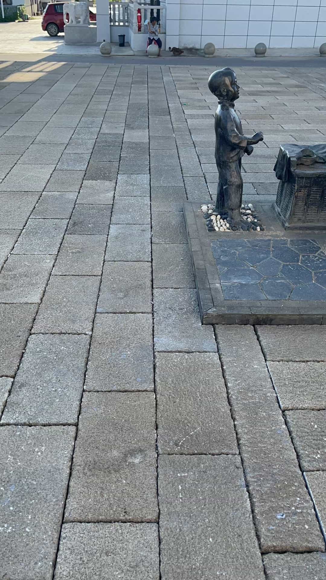青岛仿古石铺装效果