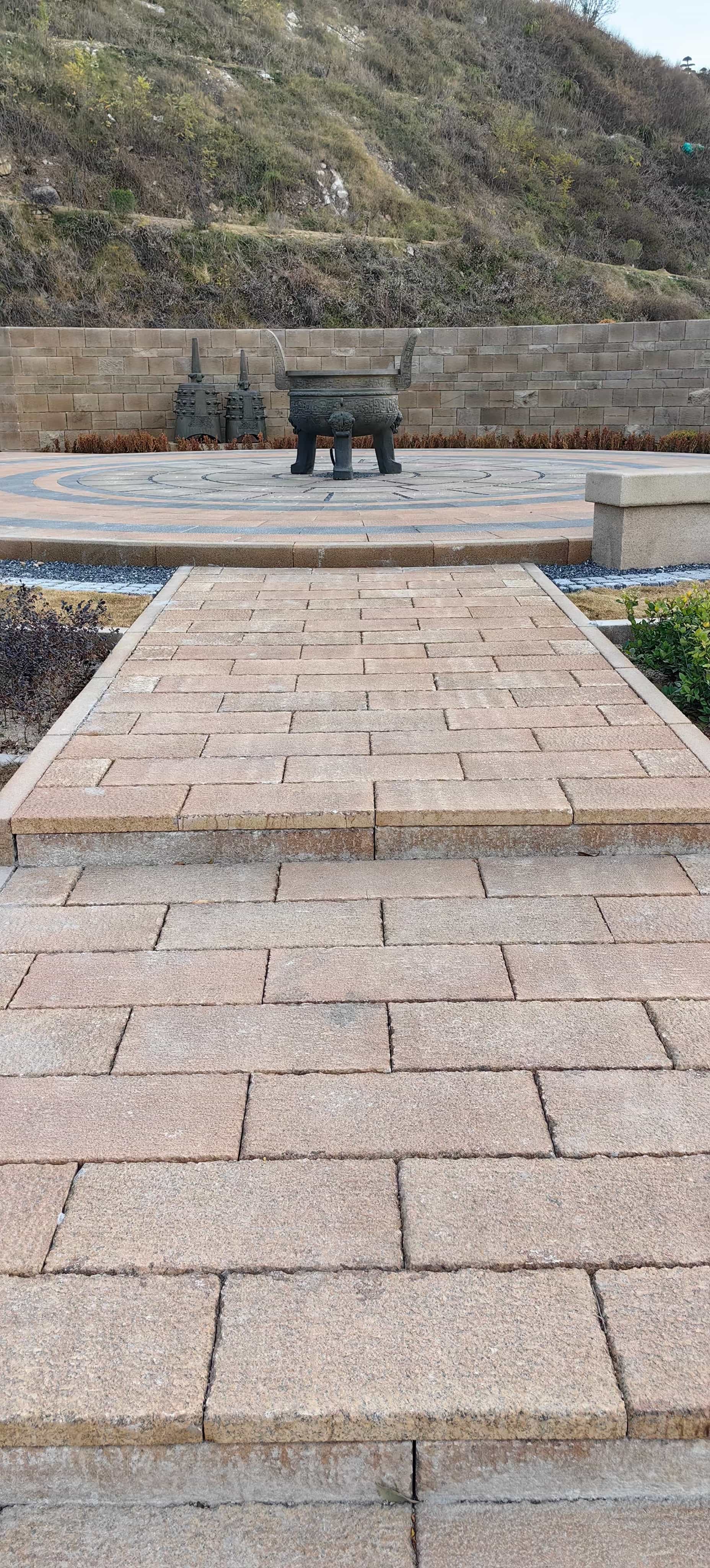 青岛仿古石铺装效果