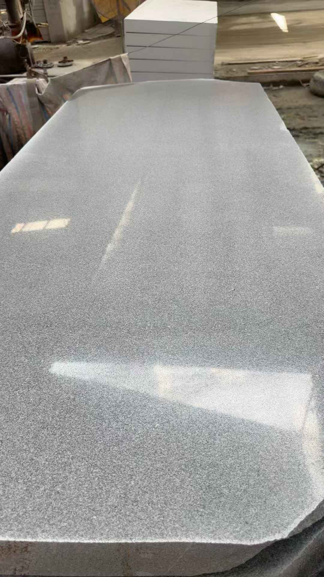 青岛 芝麻灰磨光面